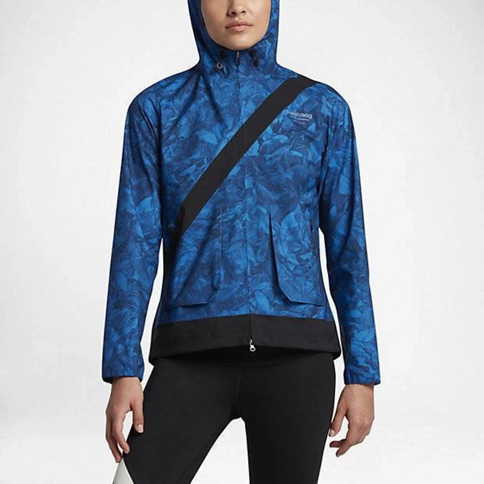 Nikelab x Undercover Gyakusou Running Jacket Camo Leaf Blue Nikelab x Undercover Gyakusou Running Jacket Camo Leaf Blue