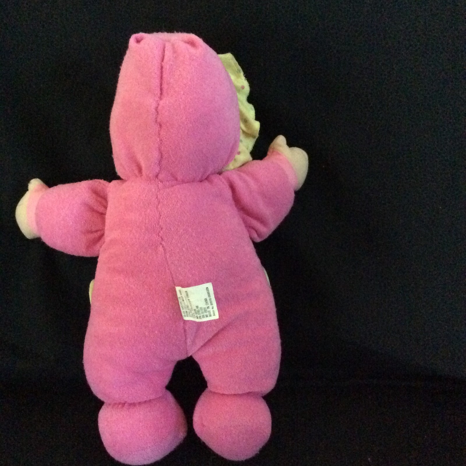 Gi-Go Soft Doll W/Vinyl Face In Pink/Yellow Outfit & Bonnet Plush