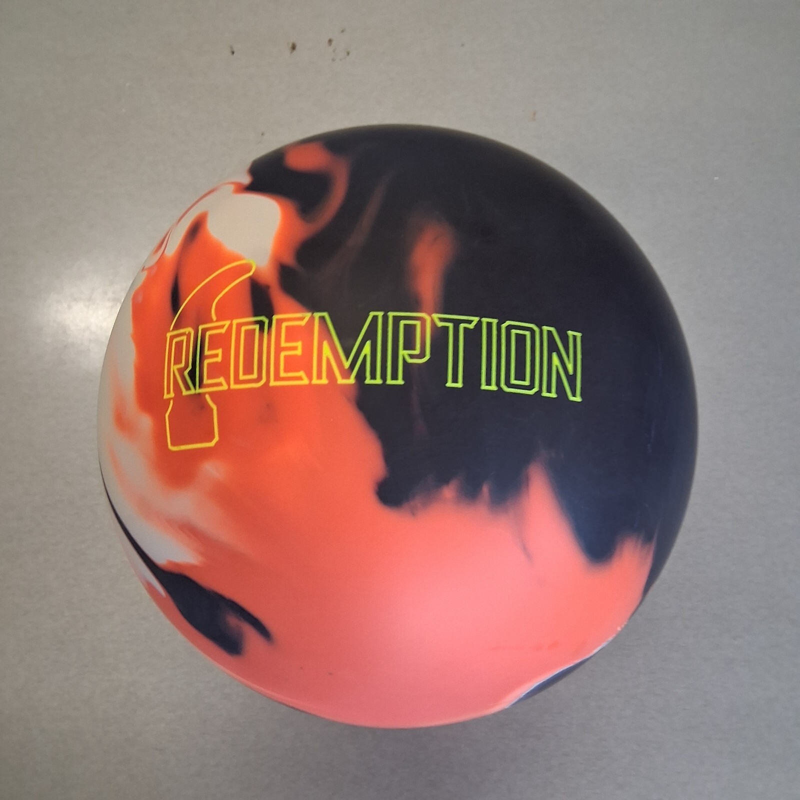 Hammer Redemption Solid bowling ball 15 LB 1st quality new