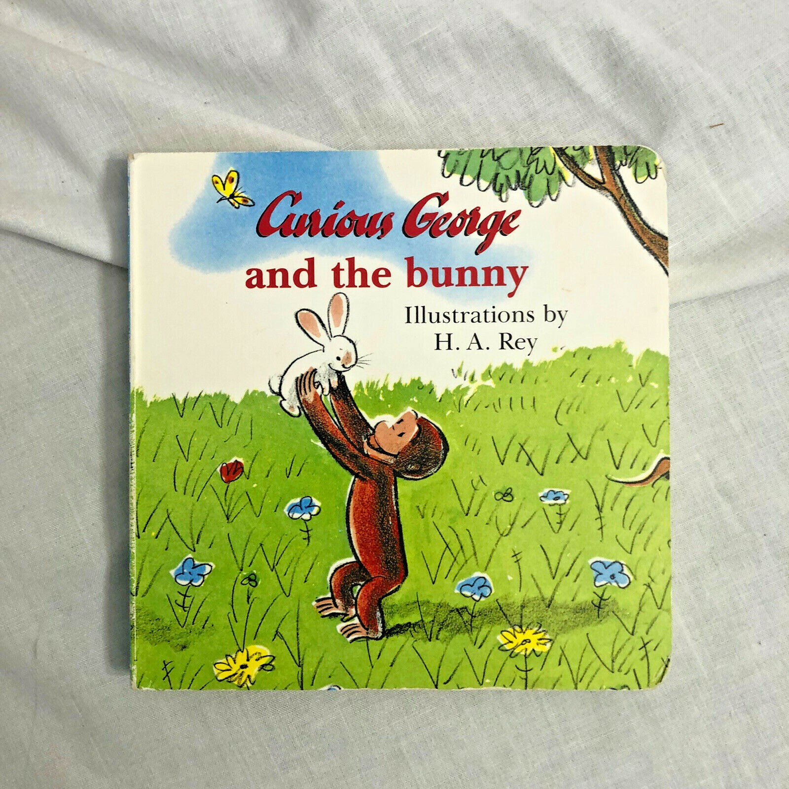 Curious George 絵本7冊 + CD5枚【稀少品】 英語絵本Curious George（おさるのジョージ）5冊 - メルカリ