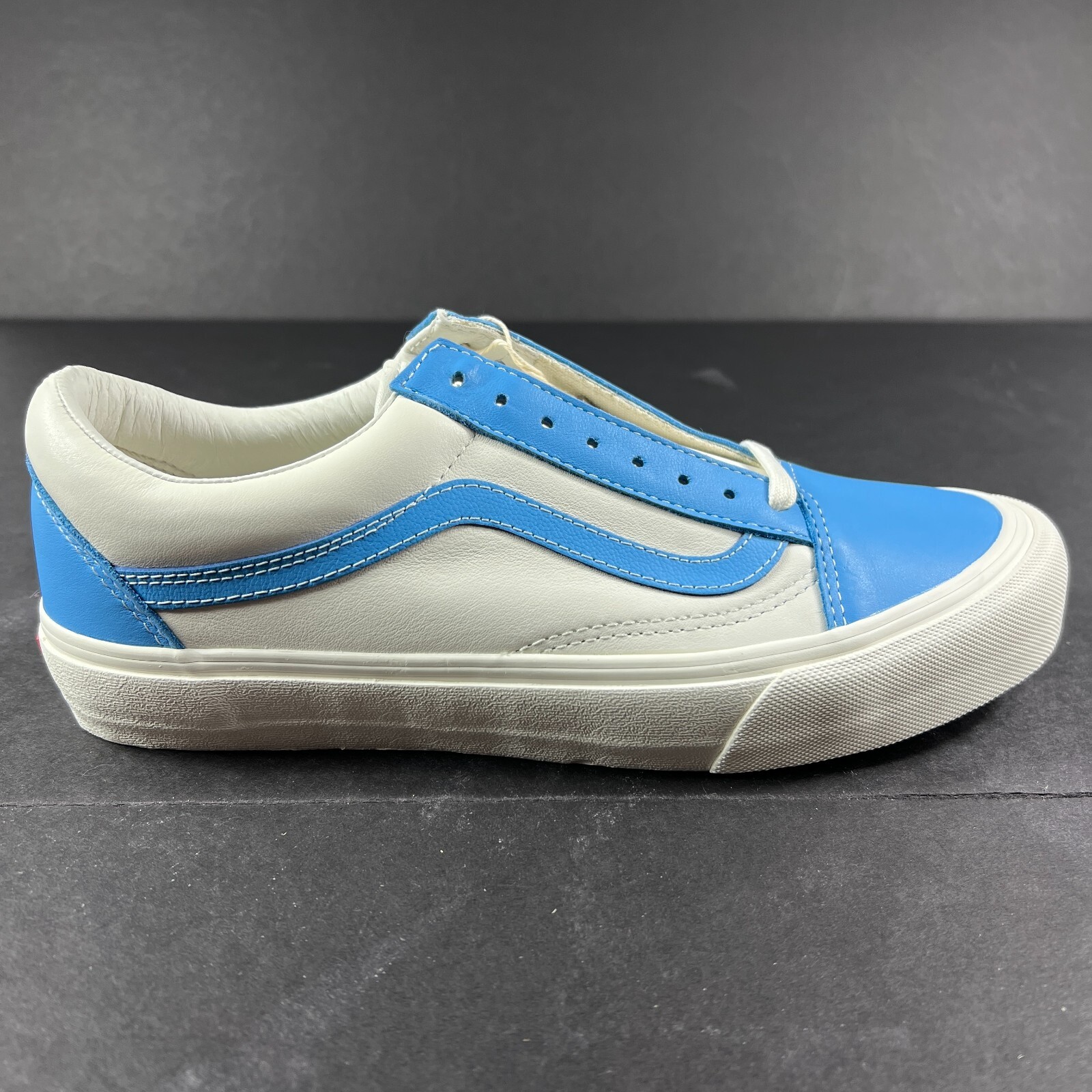 VANS Shoe Men 9.5 Old Skool Vault Leather White Bonnie Blue