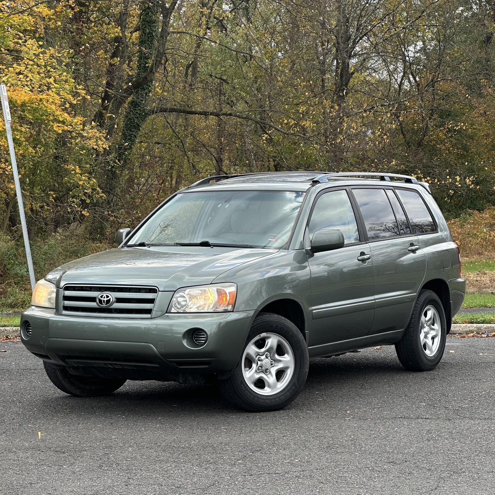 2006 TOYOTA HIGHLANDER SUV LOW 74K MILES SUNROOF CLEAN PRICED RAV4 TO SELL