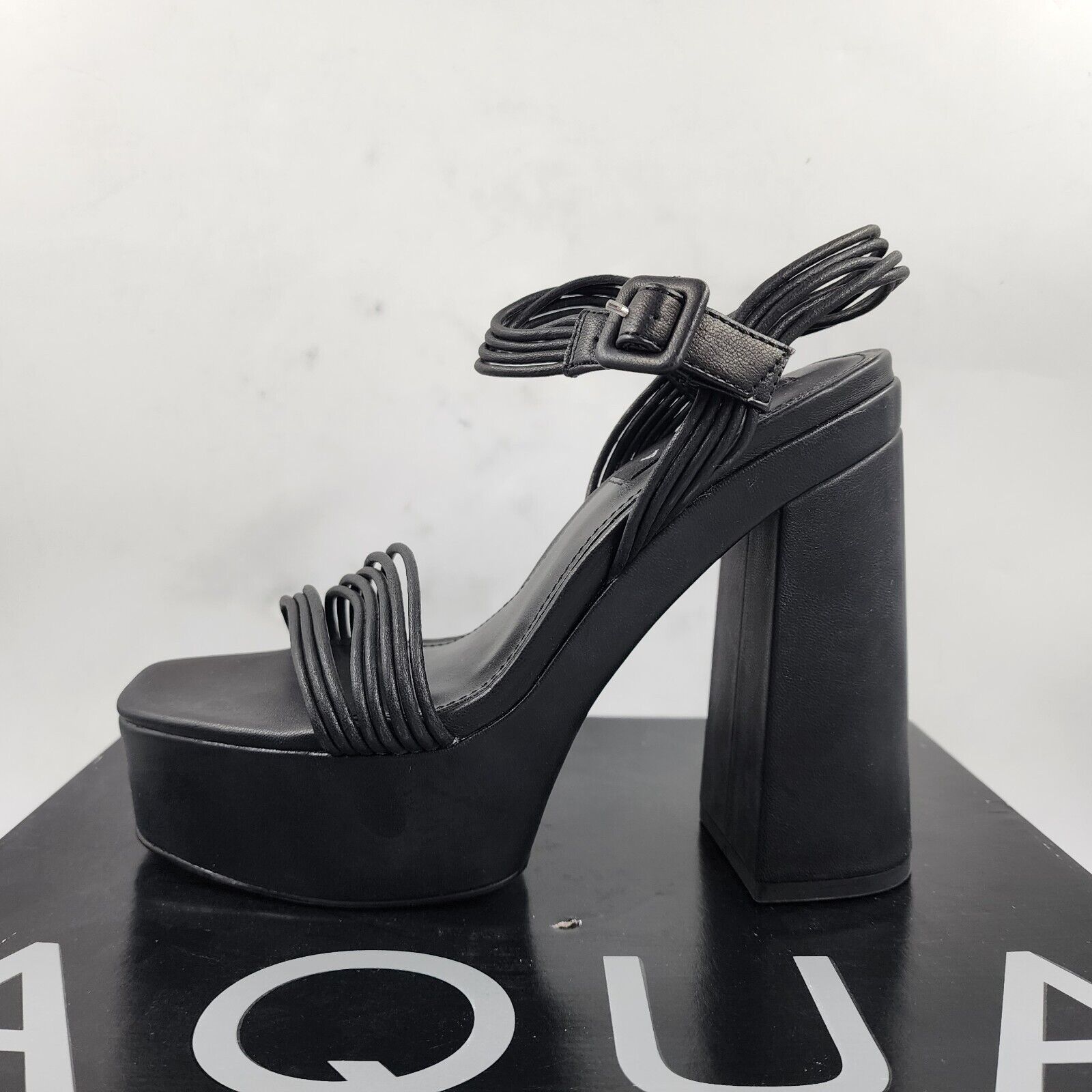AQUA Sweet Block Heel Platform Sandals Women's 7M Black Solid Square Open Toe - Picture 15 of 16