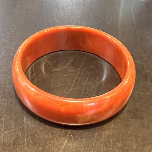 Bakelite Bangles Guide BOOK ベークライトアンティーク Bakelite Bangles Guide BOOK ベークライトアンティーク