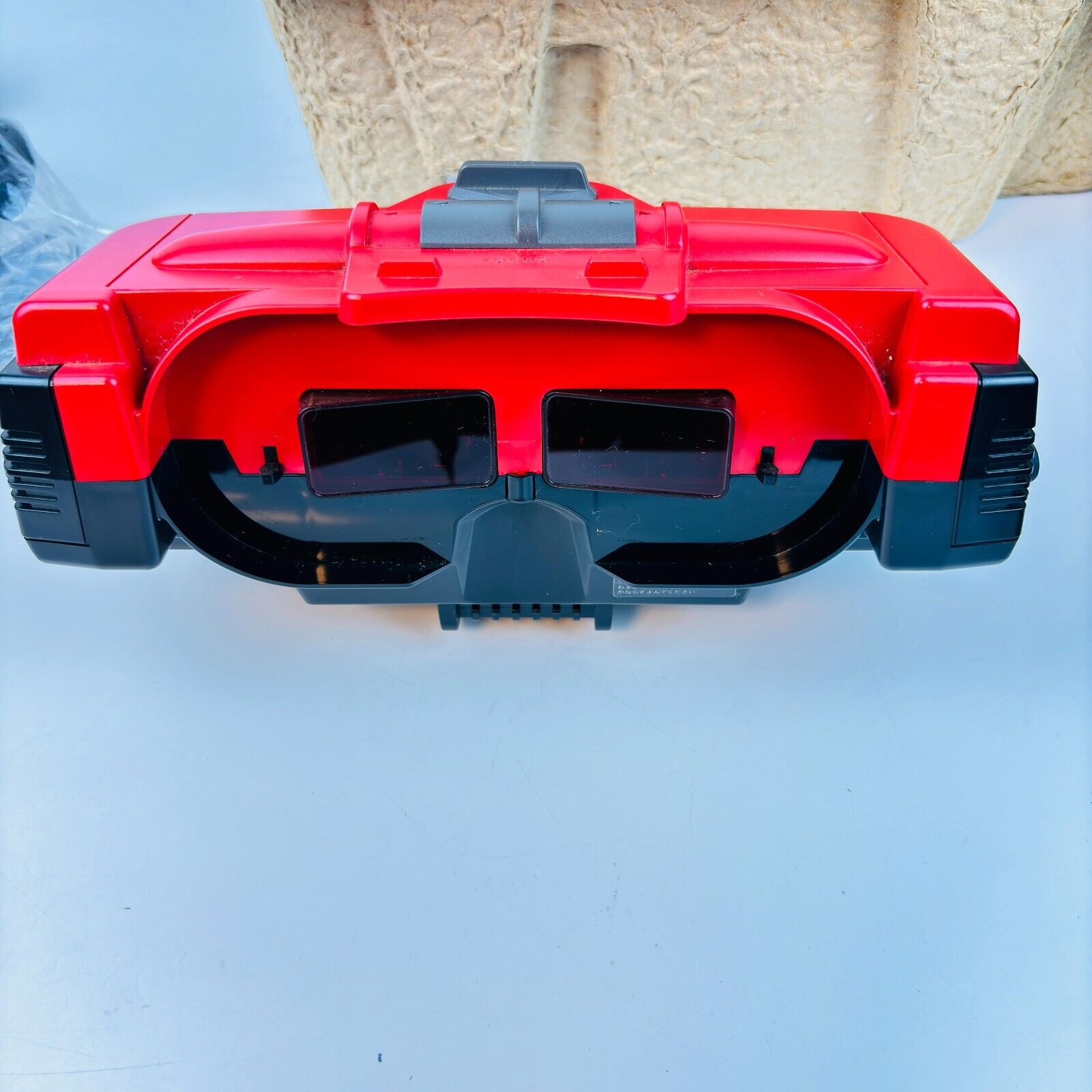 Nintendo Virtual Boy VUE-S-RA Game System Black Red JAPAN Nintendo Virtual Boy VUE-S-RA Game System Black Red JAPAN