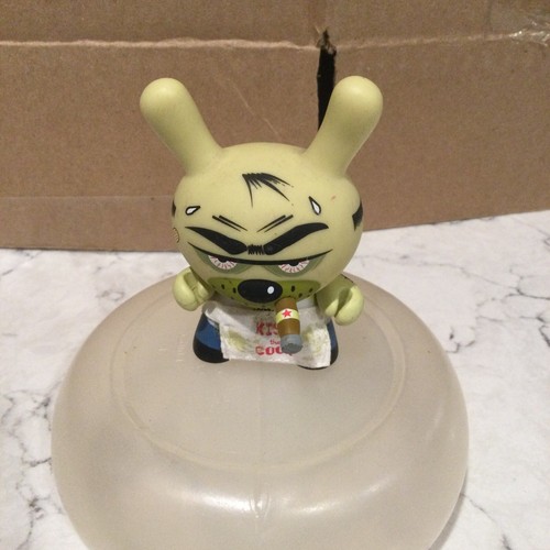 Kidrobot 2009 Dunny 3