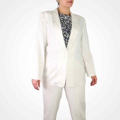Jaclyn Smith Ivory White Pant Suit Two Piece Suit Women's Business Suit