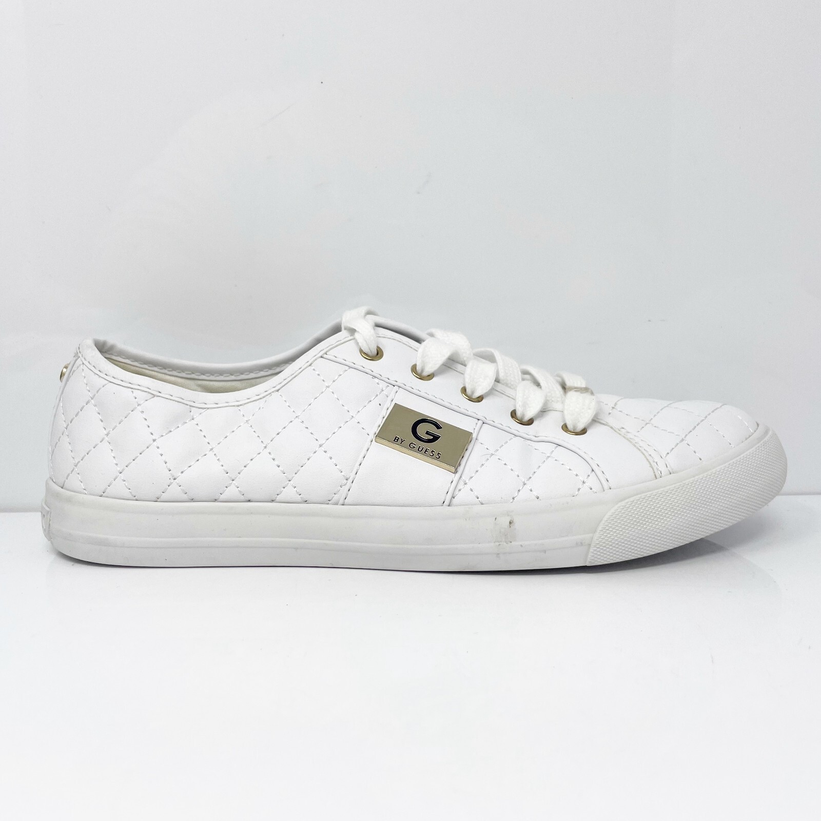 ＊gu2ページ＊ G By Guess Womens GGBACKER2 White Quilted Casual Shoes
