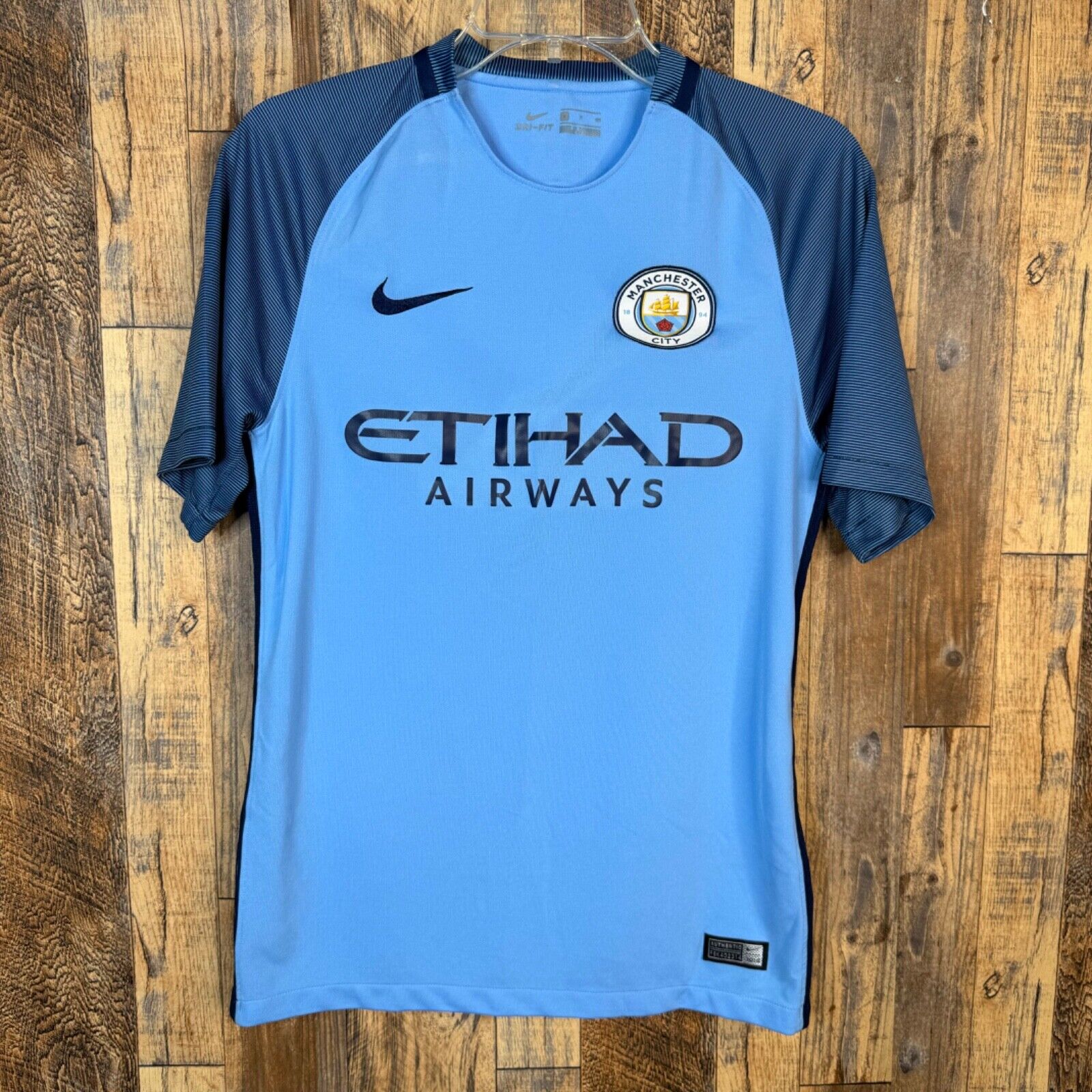 Manchester City 2016-17 Home Soccer Jersey Nike 776907-489 Manchester City 2016-17 Home Soccer Jersey Nike 776907-489