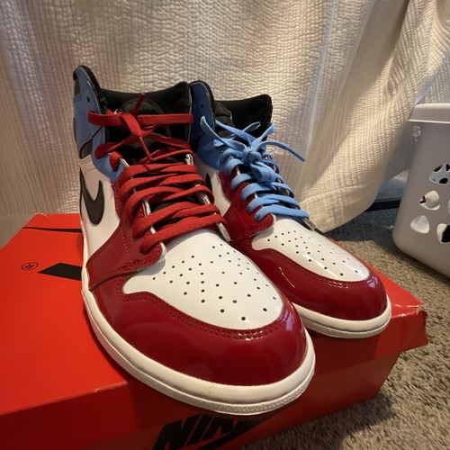 Air Jordan 1 Retro High OG Fearless UNC Chicago Sz 12 Lost