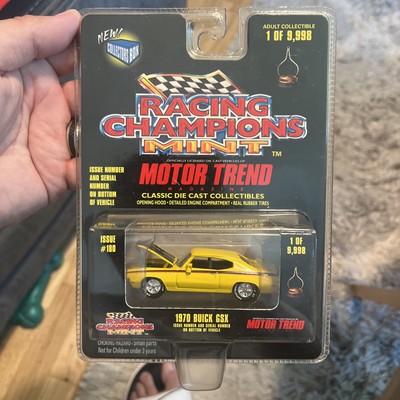Racing Champions Mint Motor Trend Magazine #180 Yellow 1970 Buick GSX 1:62 