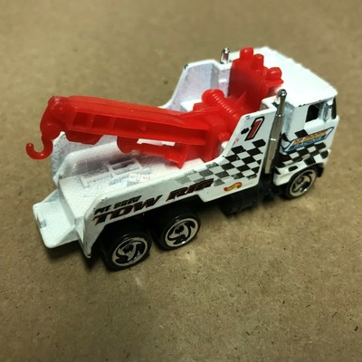 White Tow Rig Hot Wheels Loose Diecast Car HB