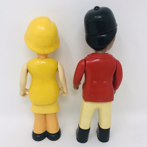 ??Vtg Little Tikes Dollhouse Dolls Figures Furniture Mom Equestrian Couch Table