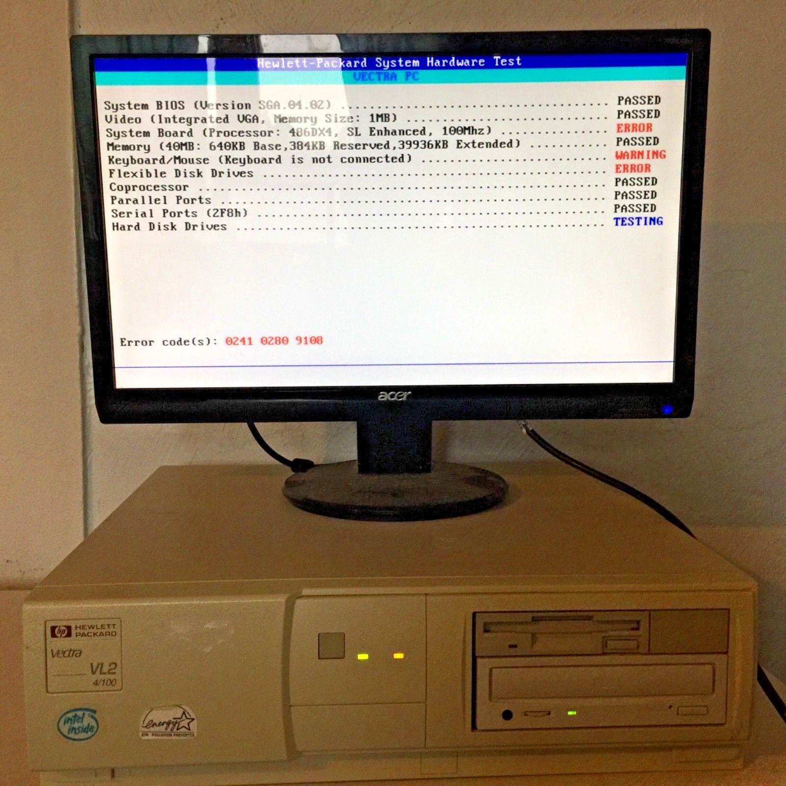 HP Vectra VL2 4/100 turns on, sounds good sold as is