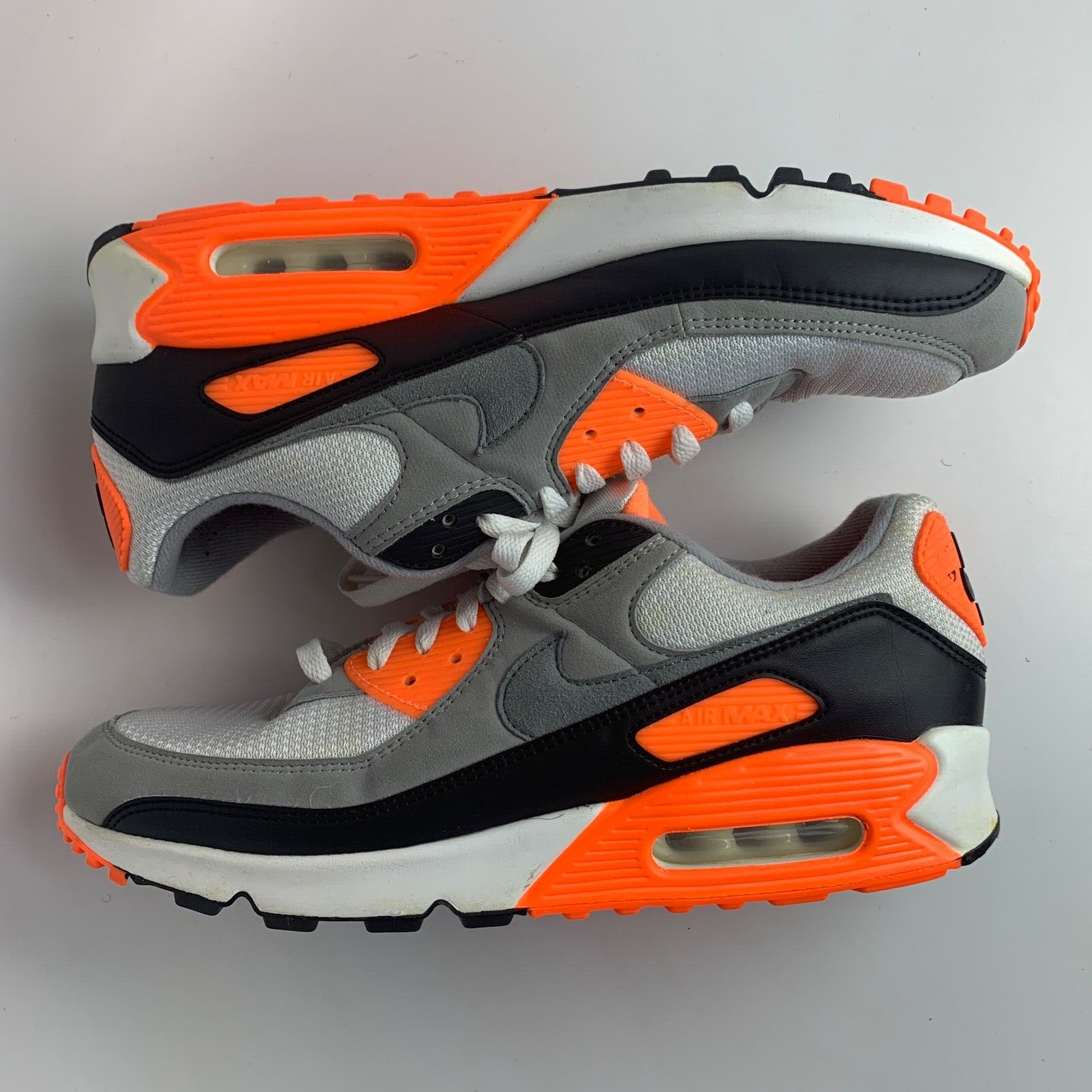 

Кроссовки Nike Air Max 90 Total Orange White Grey Black CW5458-101 мужские 12, Оранжевый, Nike Air Max 90