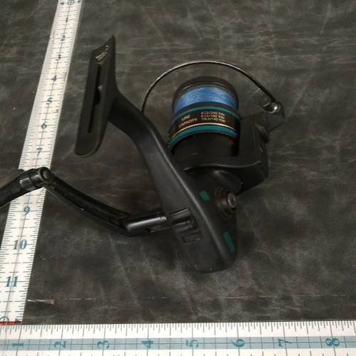 シェイクスピア5.4 Shakespeare Inspinity Spinning Fishing Reel - Fair Preowned
