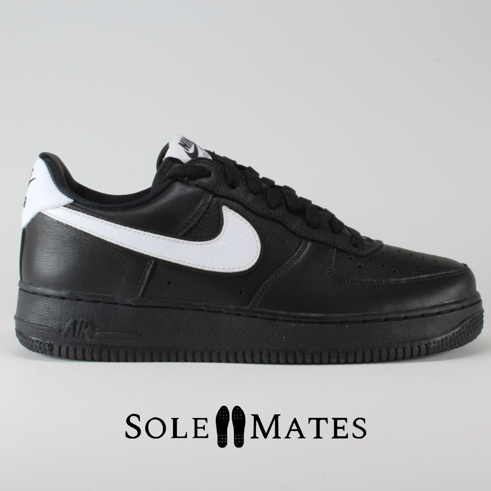 【完売品】NIKE AIR FORCE 1 RETRO QS BLACK Nike Air Force 1 Low Retro QS Black White CQ0492-001 Women's