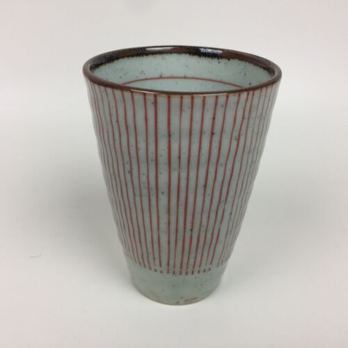 Hanagama Japan Ceramic Yunomi Tea Cup 10 Oz. 4.5” Tall 3 1/8” Rim Used Hanagama Japan Ceramic Yunomi Tea Cup 10 Oz. 4.5” Tall 3 1/8” Rim Used