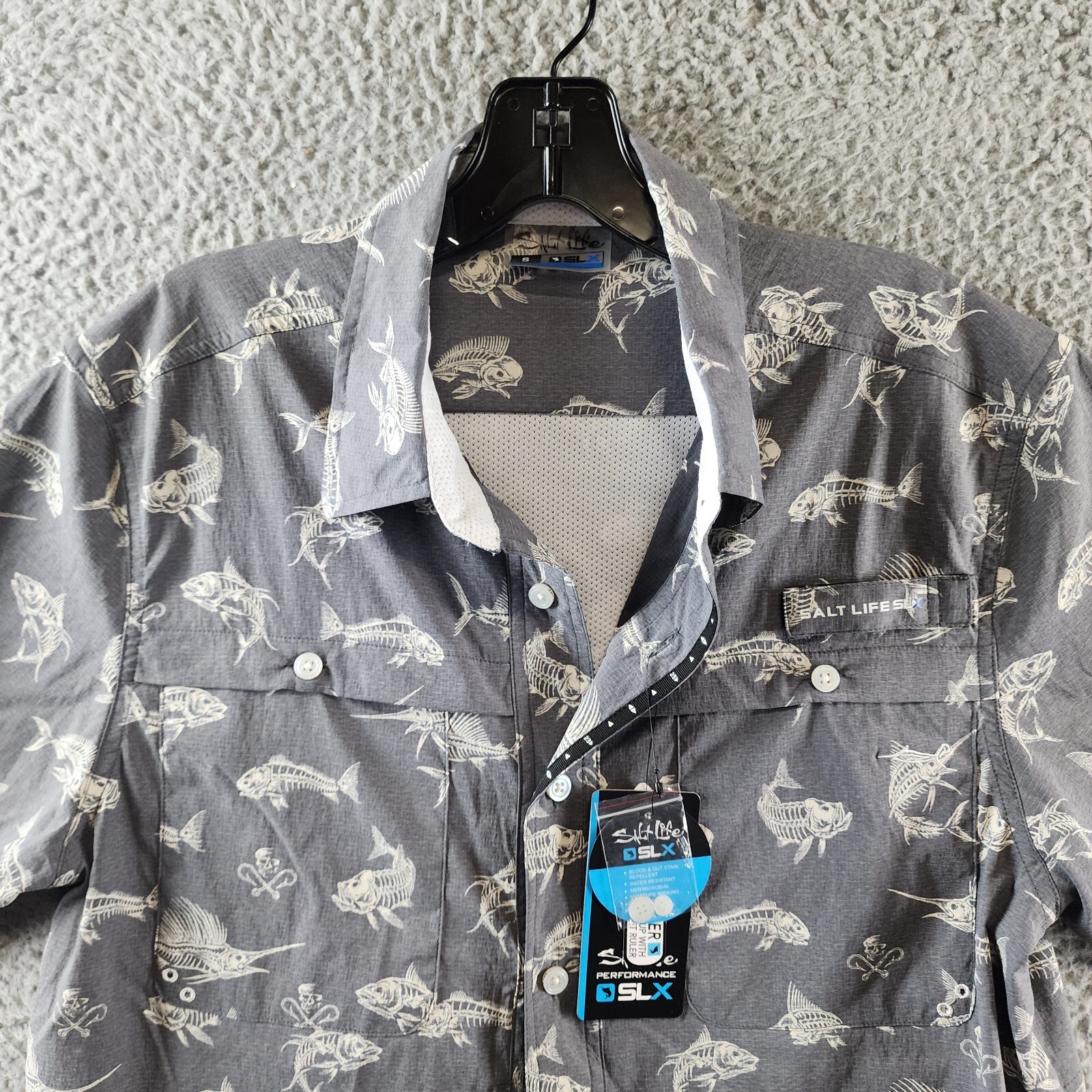 Salt Life Fish N Bones Short-Sleeve Button-Front Shirt Men's S Gray Collared - Picture 4 of 17