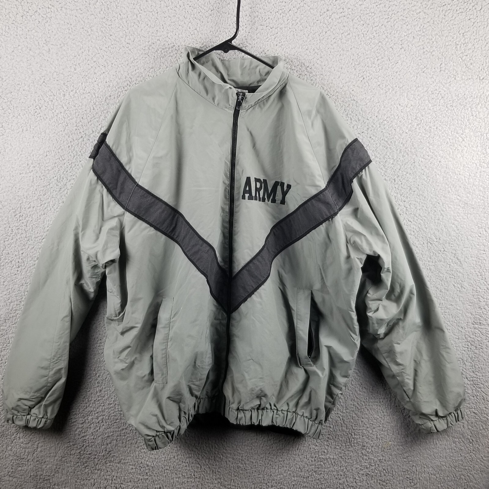 US ARMY PT Jacket IPFU Improved Physical Fitness Uniform Jacket Size XXL  27X31