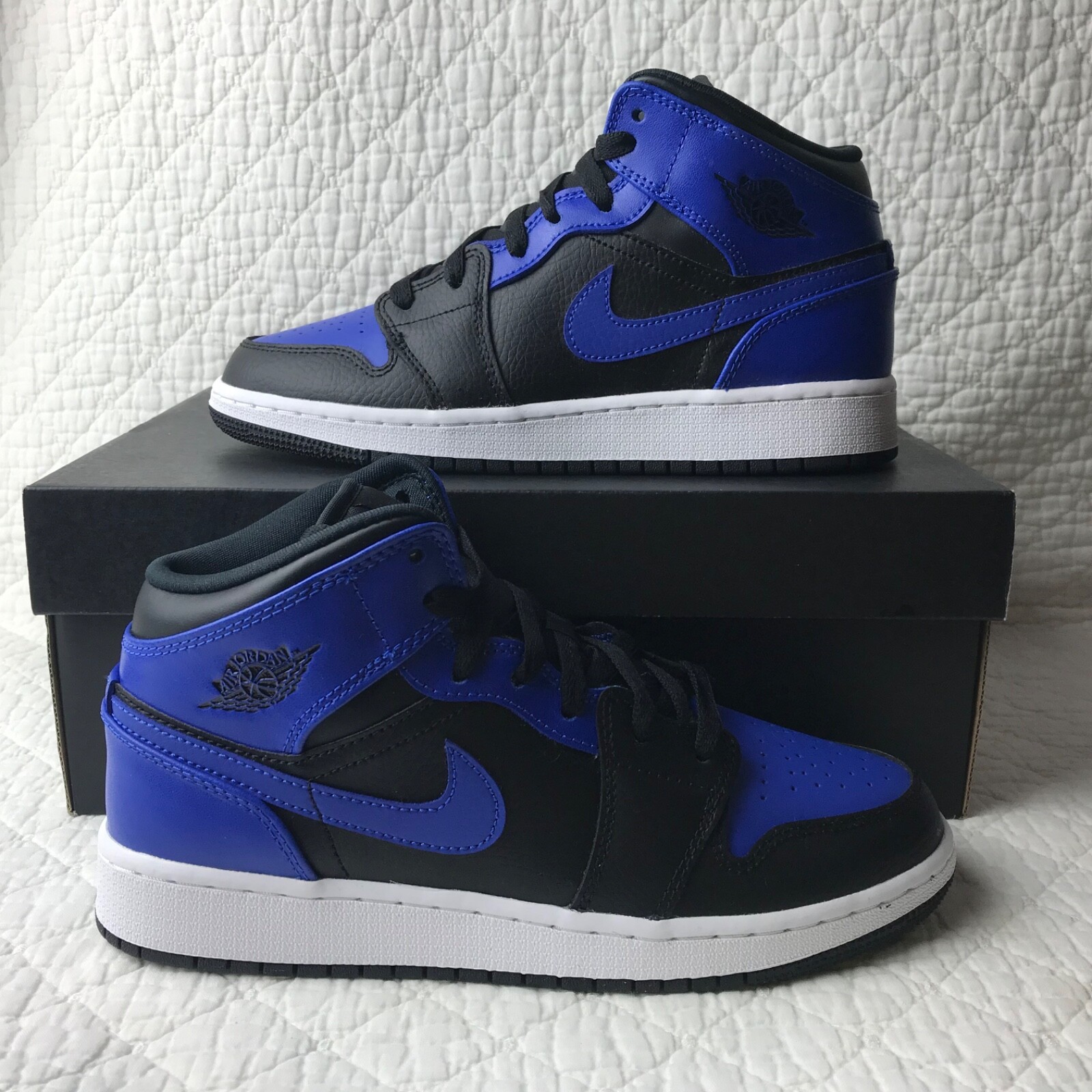 Nike Air Jordan 1 Mid (GS) Shoes Big kid's SZ 5Y Hyper Royal
