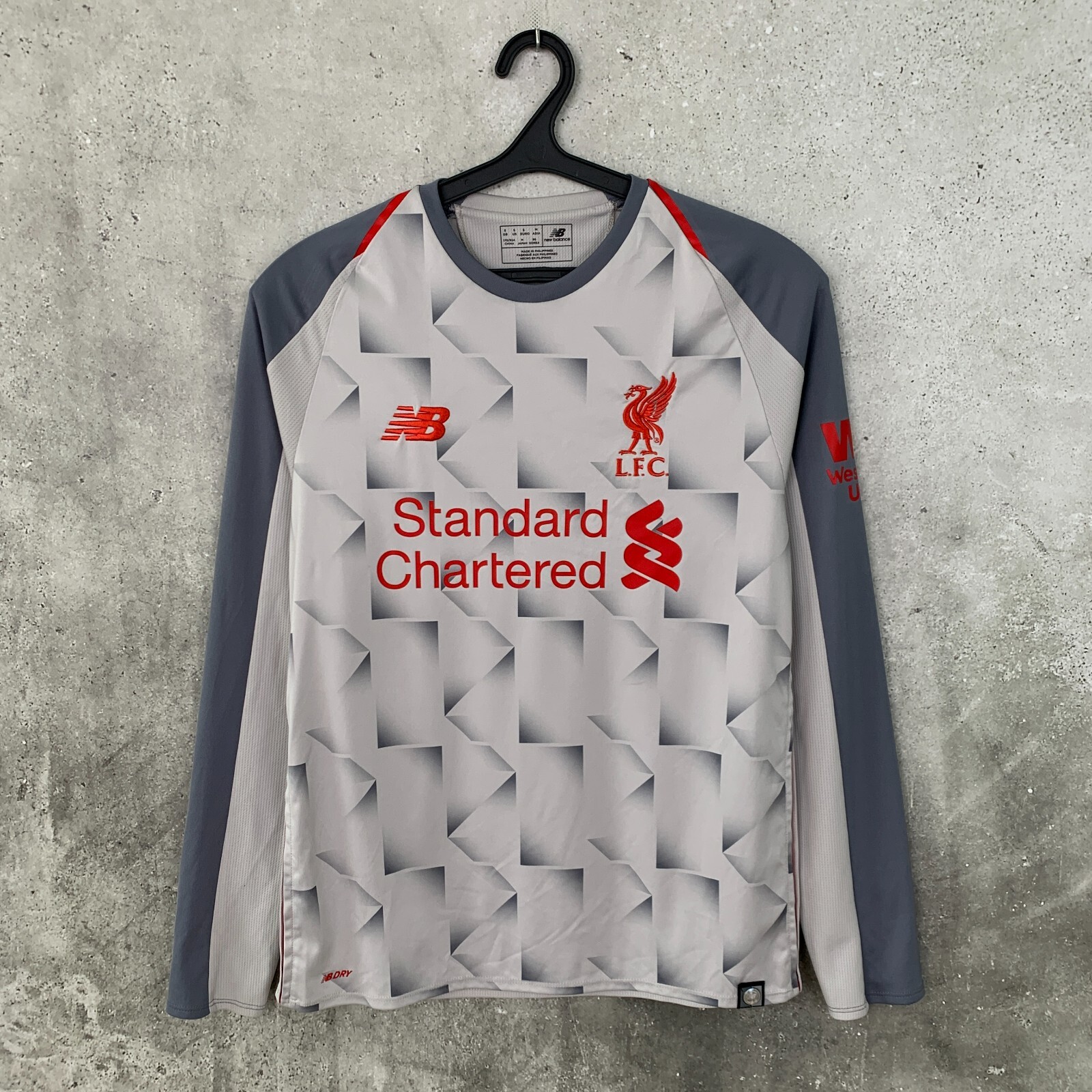 LIVERPOOL 2018 2019 THIRD FOOTBALL SHIRT NEW BALANCE LONG