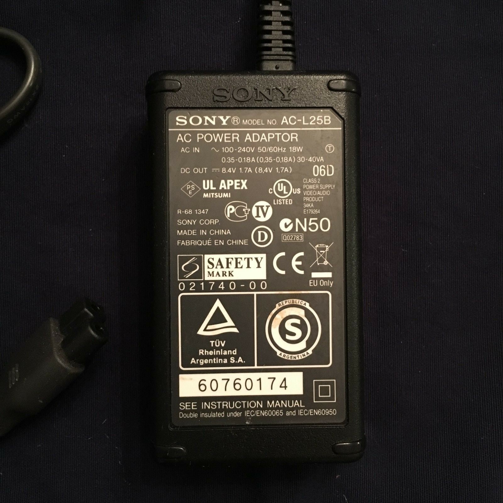Genuine Original OEM SONY AC-L25B AC Adapter Handycam Used