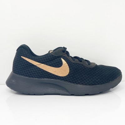

Nike Womens Tanjun 812655-0005 Черные кроссовки для бега Размер 9,5, Черный, Tanjun