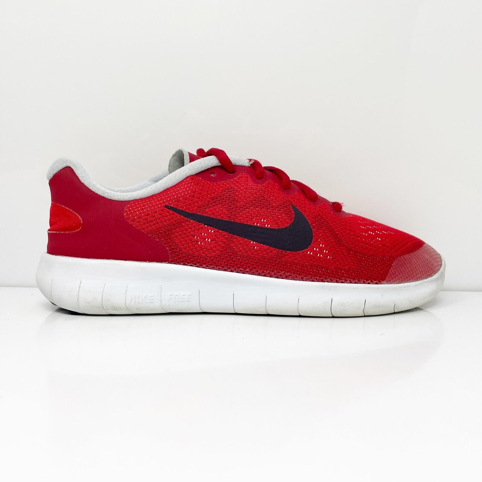

Nike Boys Free RN 2017 904255-601 Красные кроссовки для бега Размер 5Y, Красный, Free RN 2017