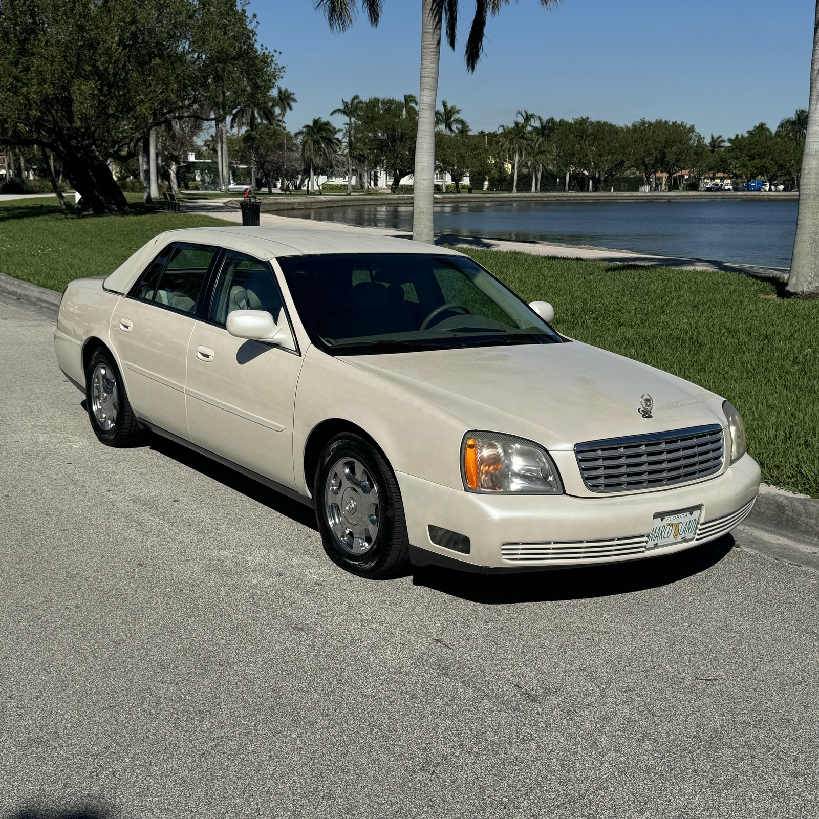 Owner 2000 CADILLAC DEVILLE CLEAN CARFAX LOW 68K MILES NON SMOKER SEVILLE DTS CTS STS!