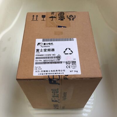 1PC Fuji three-phase Mini Series inverter FRN0011C2S-4C New