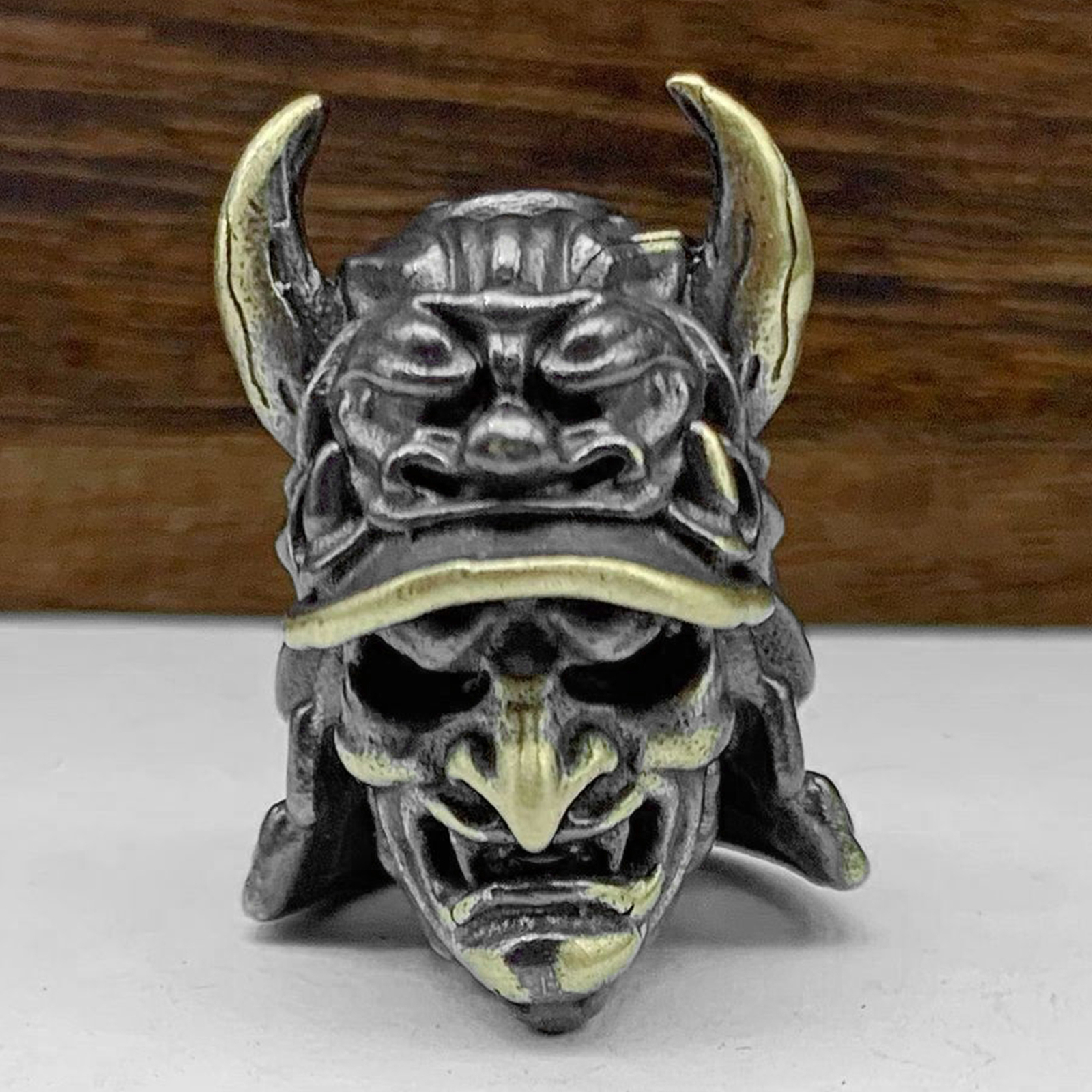Black Pendant Samurai Paracord Rope Helmet Keychain Skull Lanyard Knife