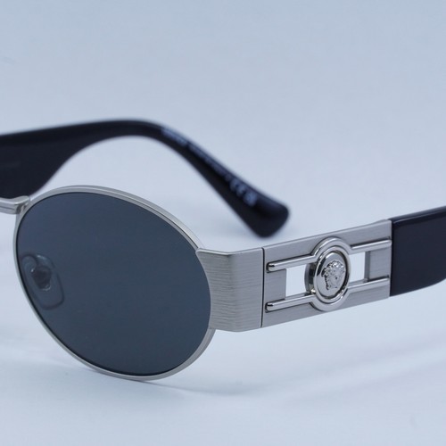 Pre-owned Versace Ve2264 151387 Silver/dark Gray 56-18-140 Sunglasses