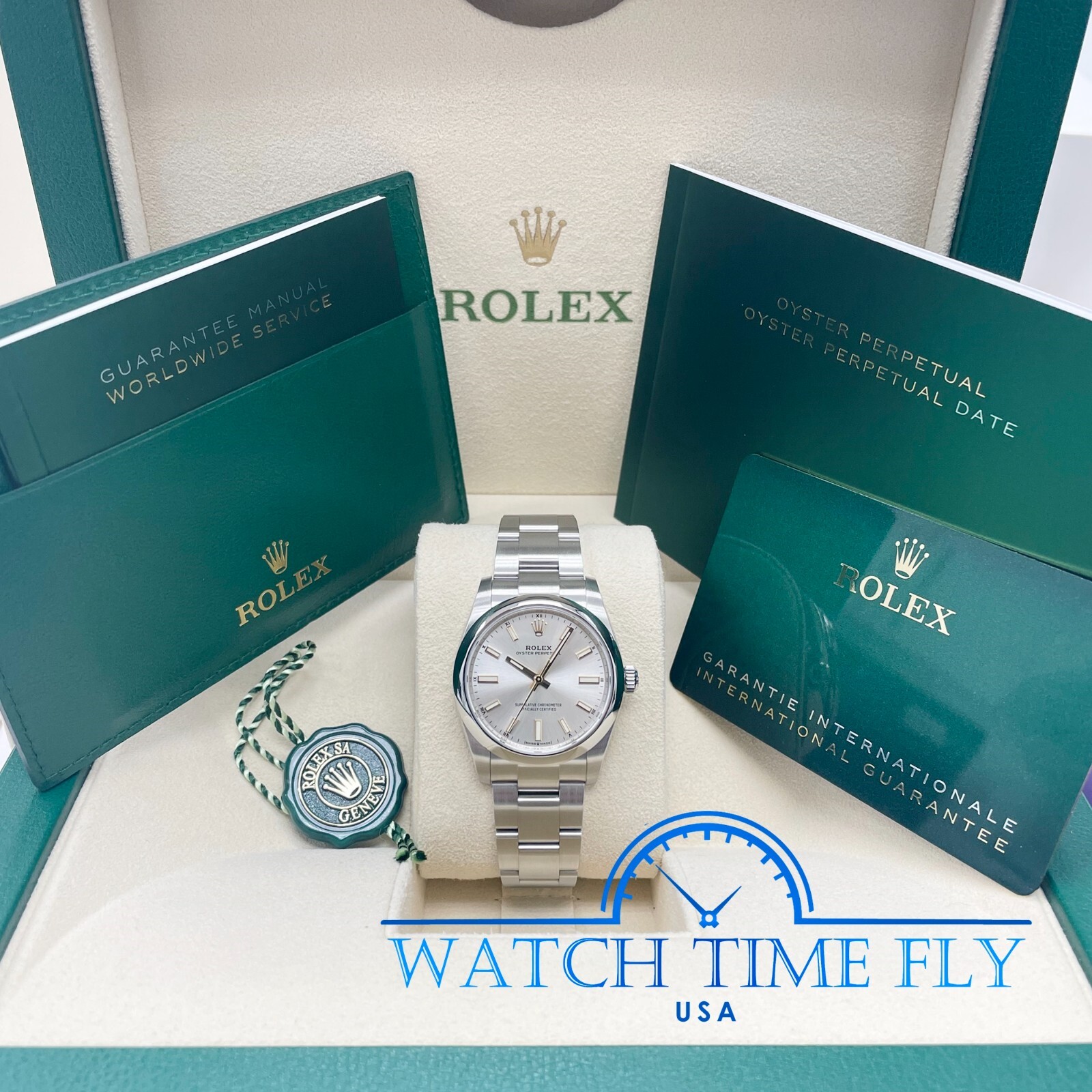 Pre-owned Rolex 124200 Oyster Perpetual 34mm Domed Bezel Silver Index Dial Oyster Band