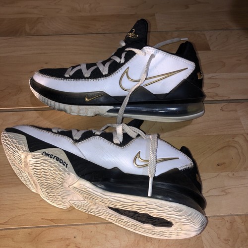 [新品] NIKE (ナイキ) LEBRON 17 LOW CD5007 101 Nike LeBron 17 Shoes Low Men's Sz 10.5 Metallic Gold Black