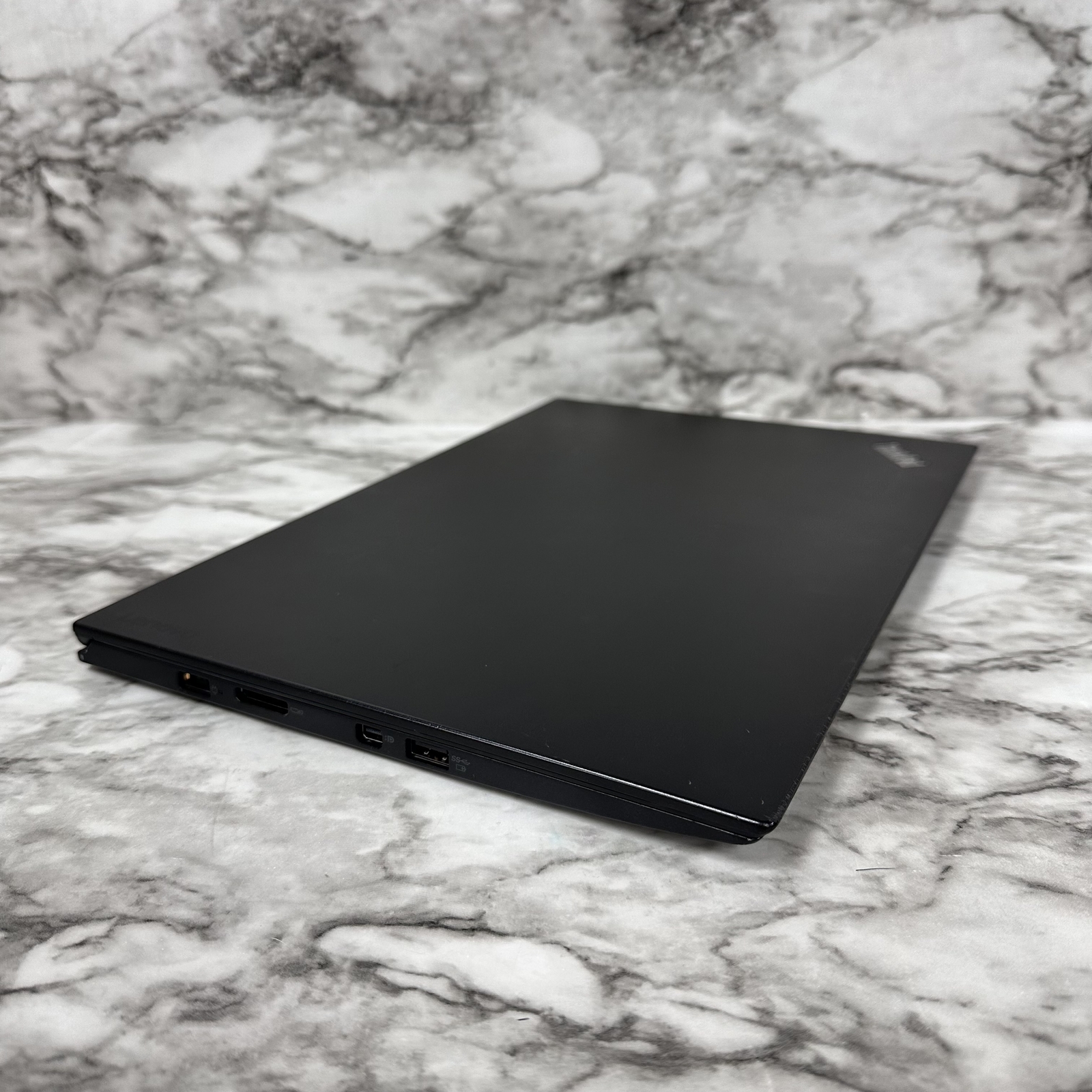 Lenovo ThinkPad X1 Carbon (4th Gen) i5-6300U 2.4GHz 8GB RAM 256GB SSD Win 11 Pro - Picture 6 of 12