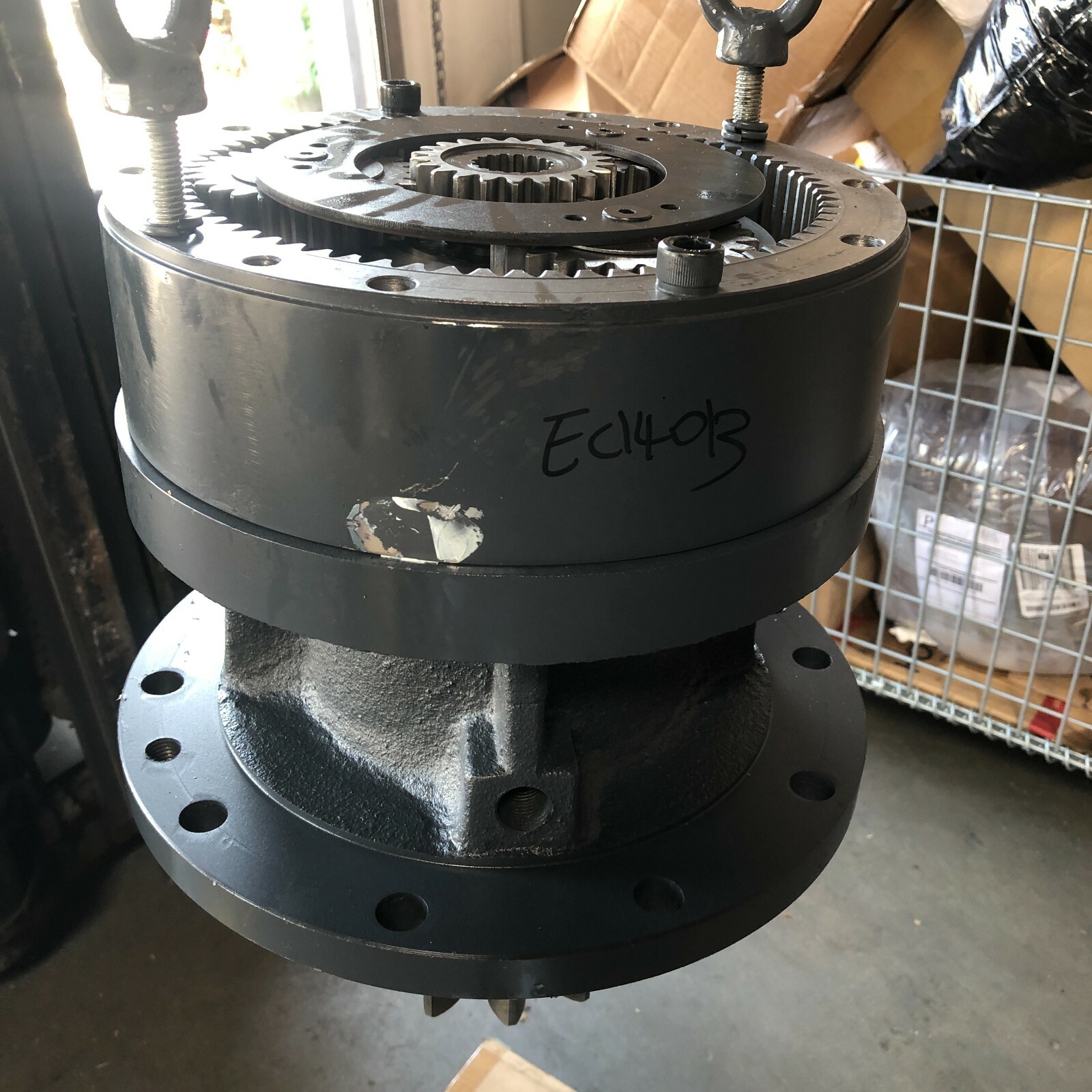 VOE14541064 SWING GEAR BOX ,SWING REDUCTION FITS VOLVO VOE14541064 SWING GEAR BOX ,SWING REDUCTION FITS VOLVO