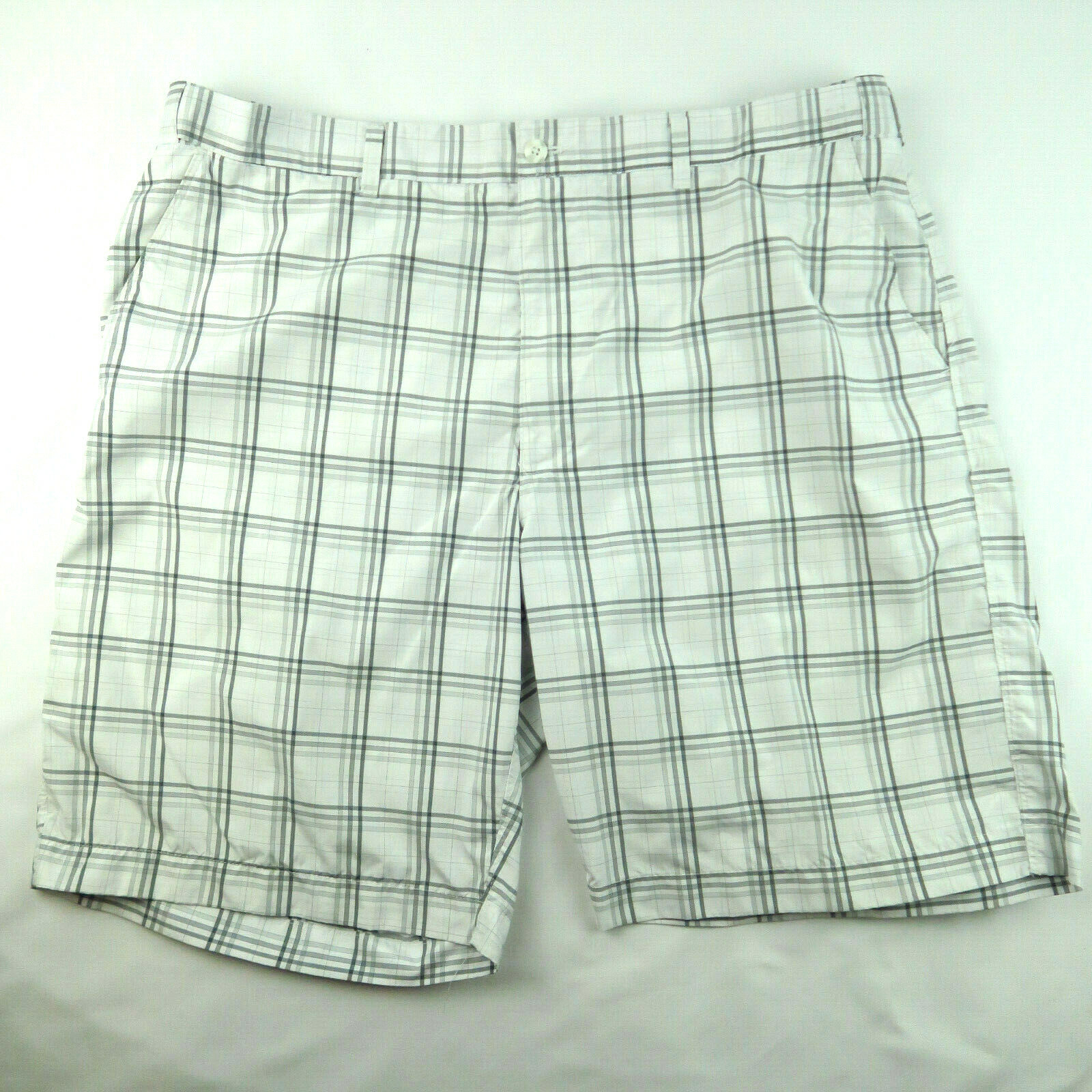 PGA Tour Men’s Flat Front Golf Shorts Gray Plaid With Active Waistband