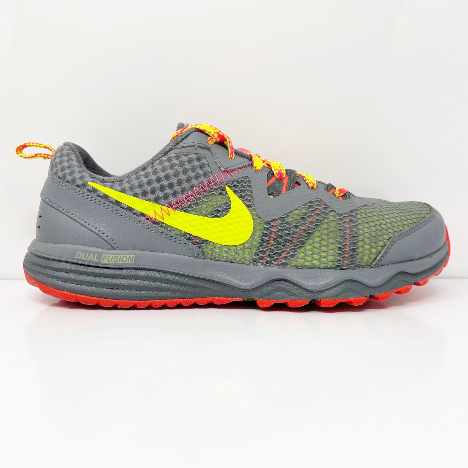 Кроссовки для бега Nike Womens Dual Fusion Trail 652869-008 серые, размер 7,5