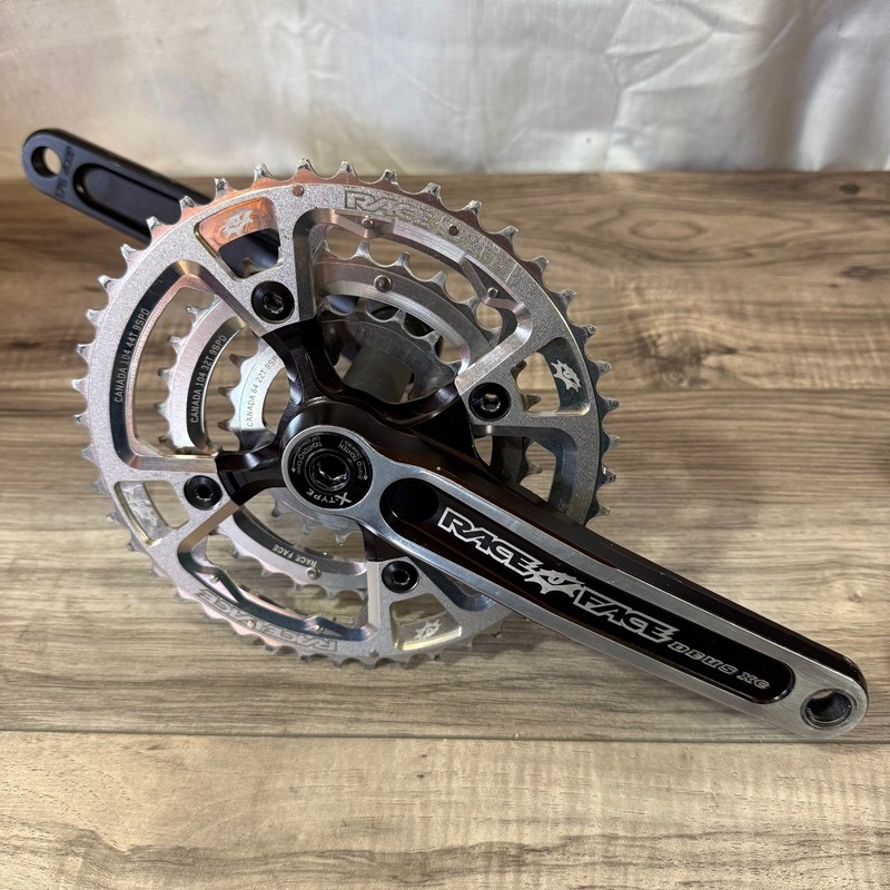 Race Face Deus XC X-Type 175 104BCD Triple Crankset Black 9 Spd