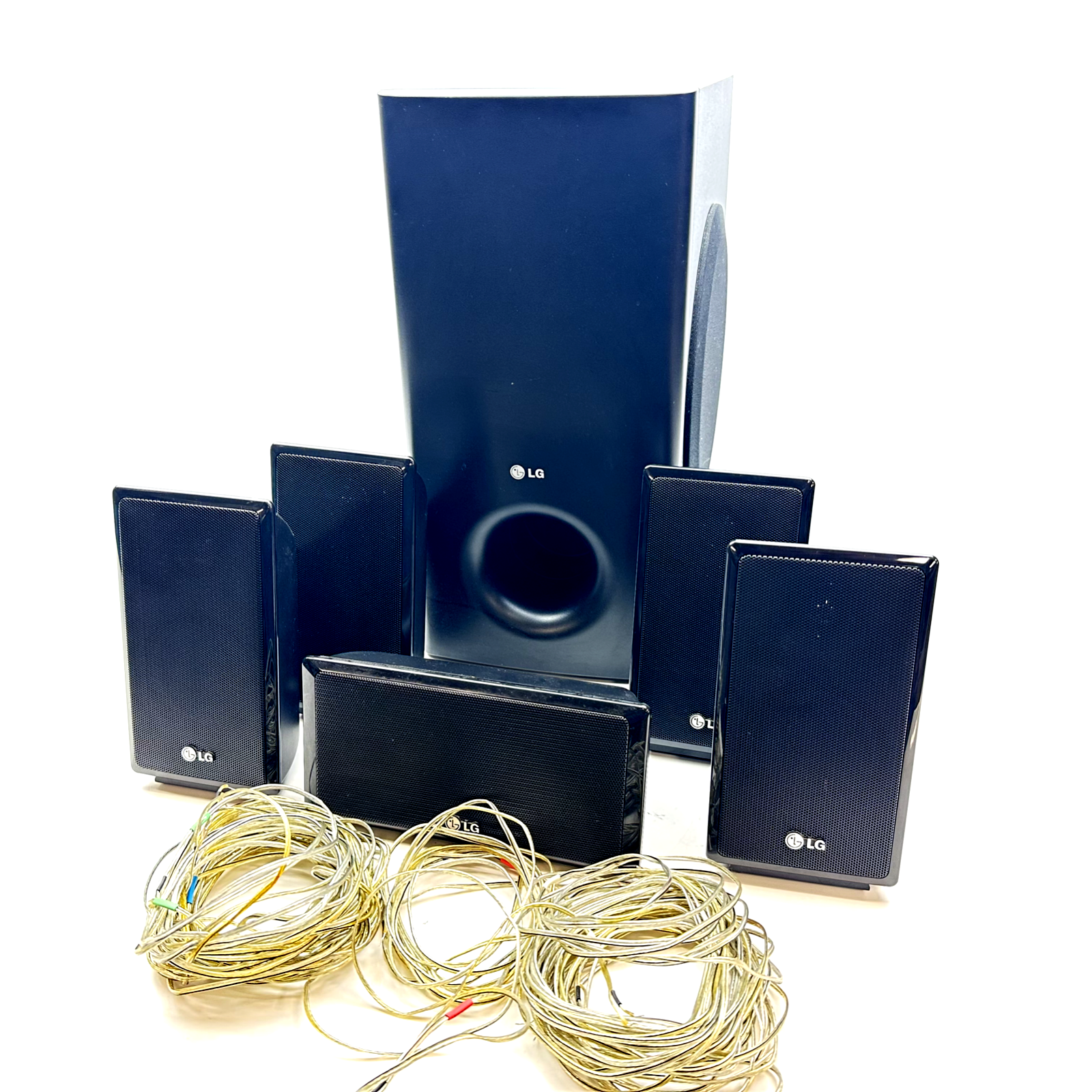 Set Of 5 LG Surround Sound Speakers Model SB95SA-S SB95SA-F SB95SA-C w/Subwoofer