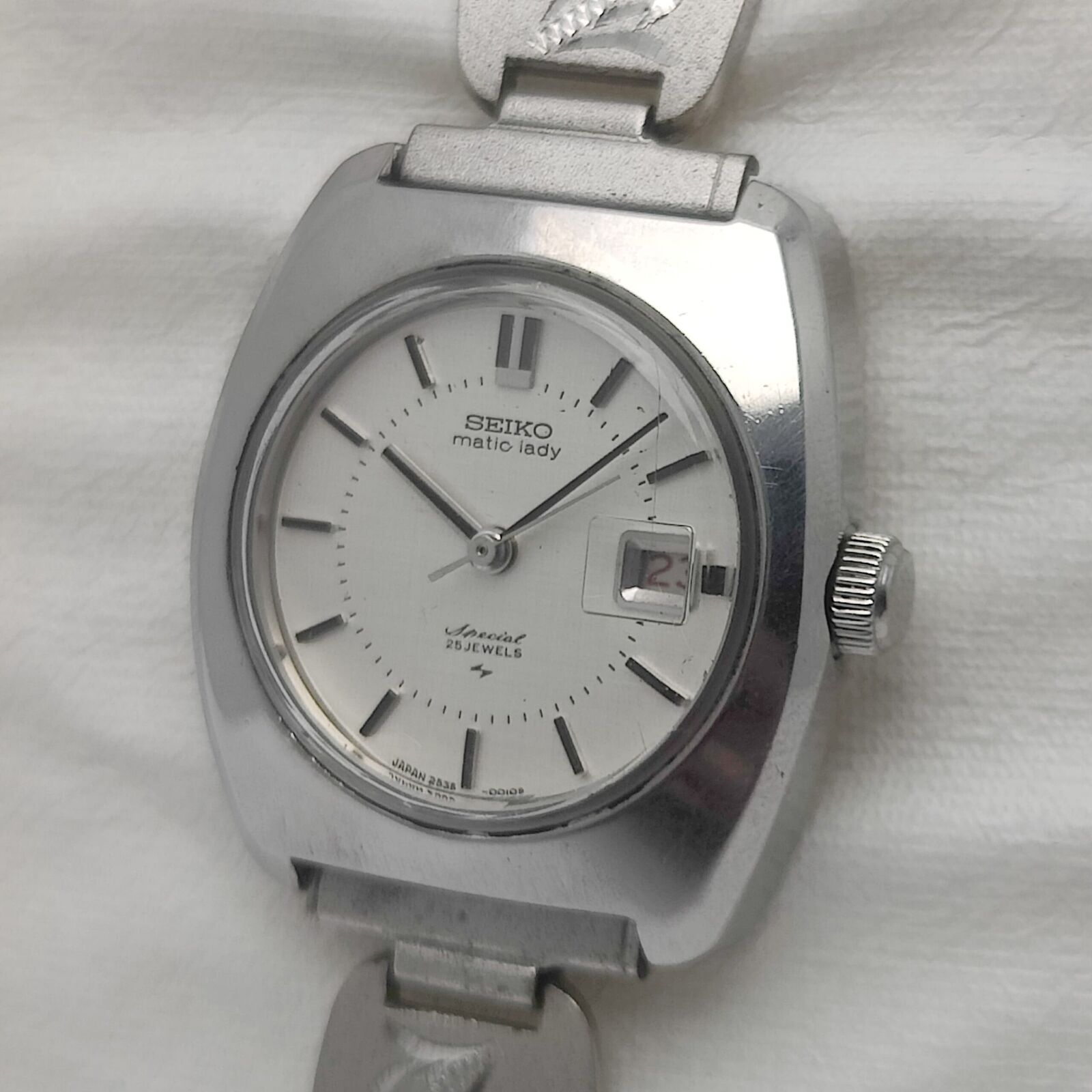 Seiko Matic Lady Automatic 2565-0010 Vintage Women's Watch Seiko Matic Lady Automatic 2565-0010 Vintage Women's Watch