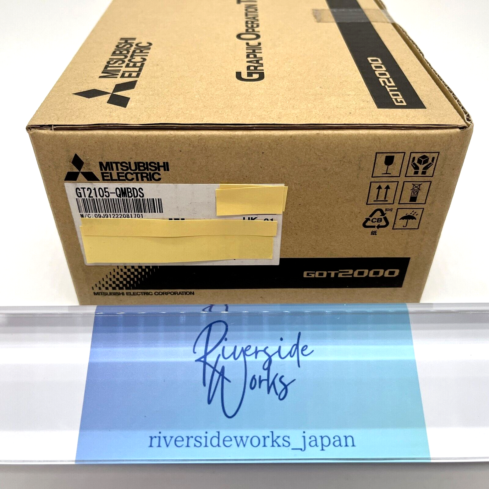 三菱電機（制御） GT2105-QMBDS GT2105-QTBDS 特長 表示器 GOT 仕様