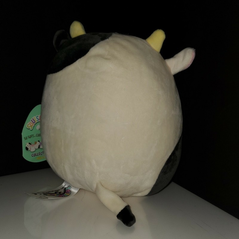 snowman squishmallow