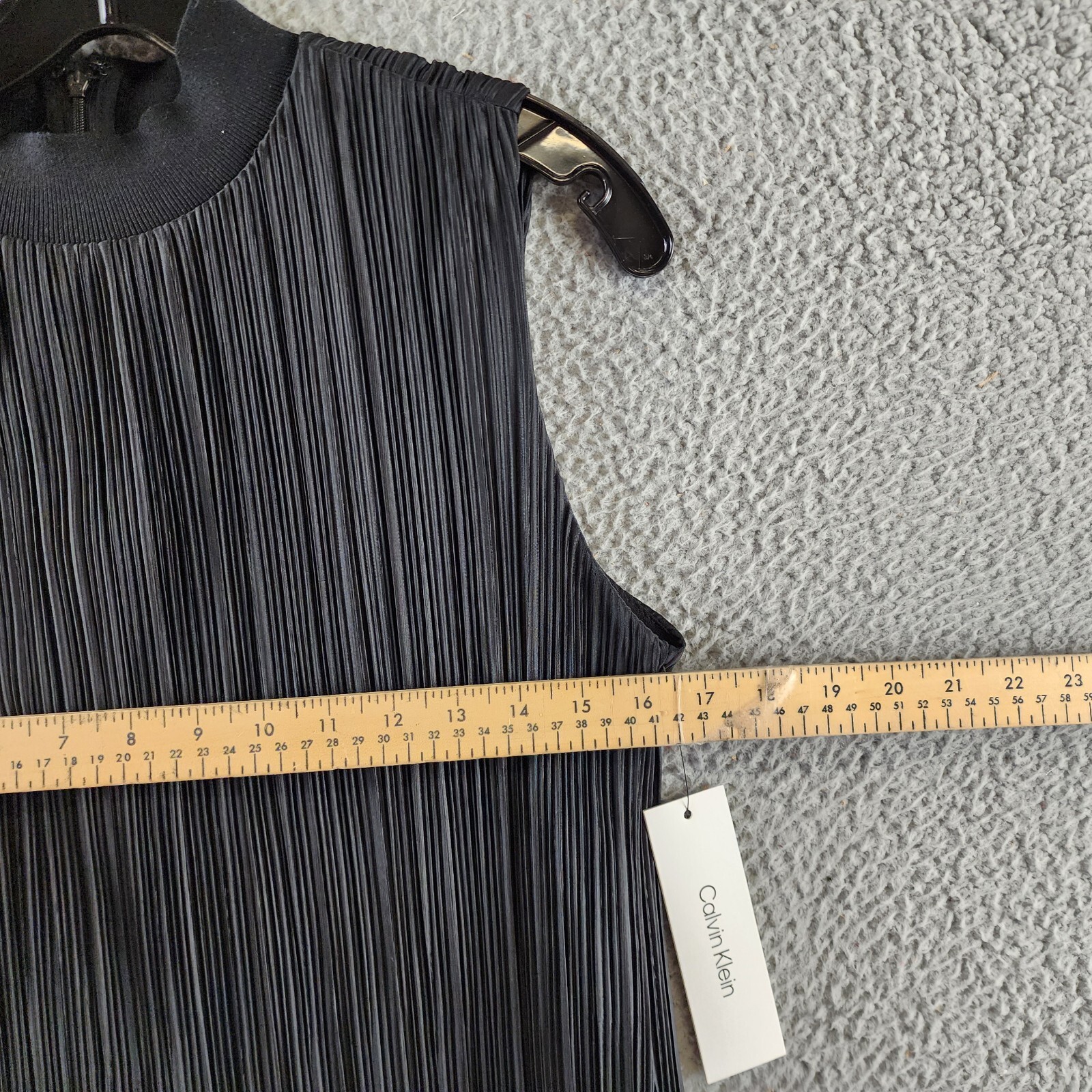Calvin Klein Plisse Mock-Neck Sleeveless Top Women's S Black Back Zip Closure - Picture 11 of 14