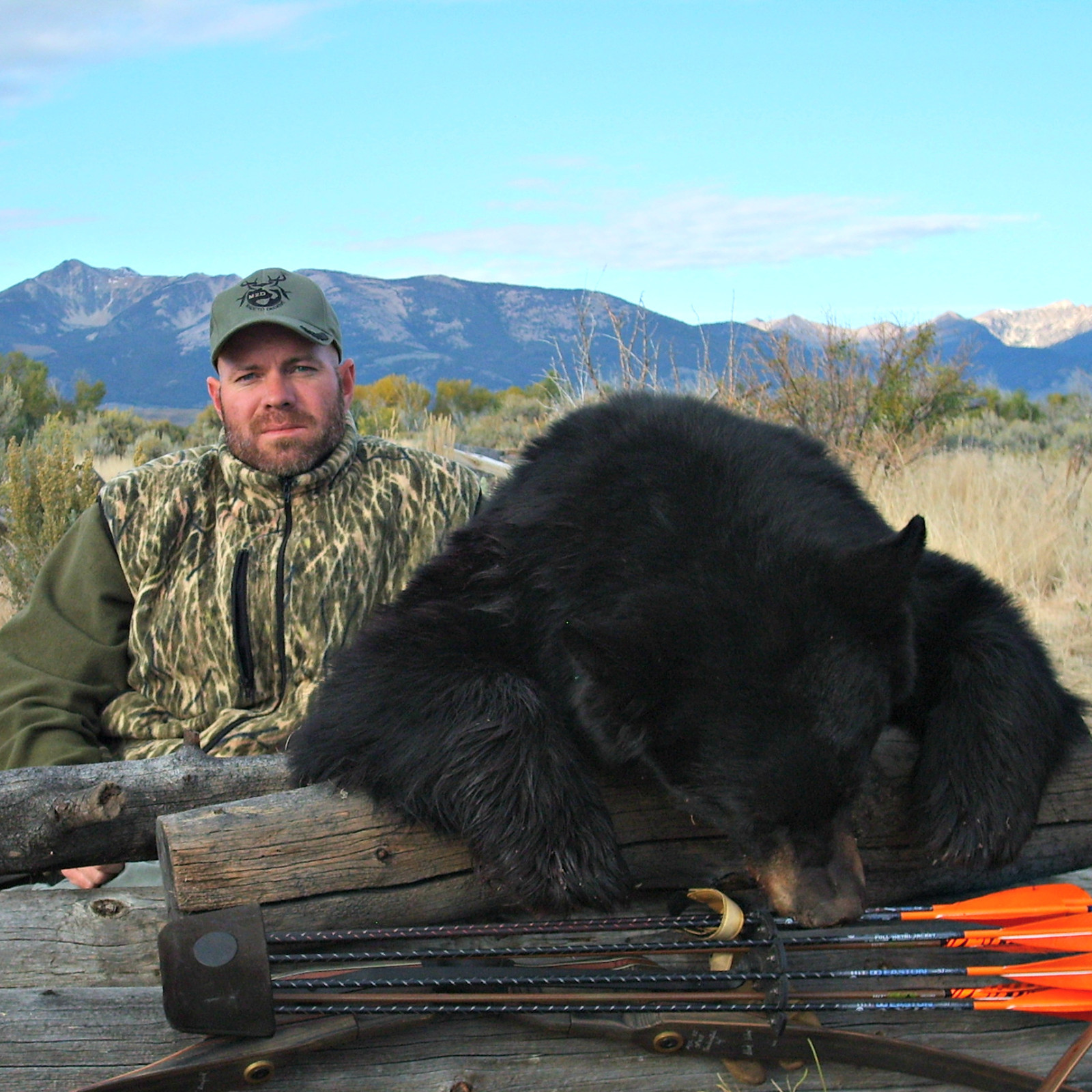 Sping Bear Hunt in Southern Idaho 4 Nights 5 Days