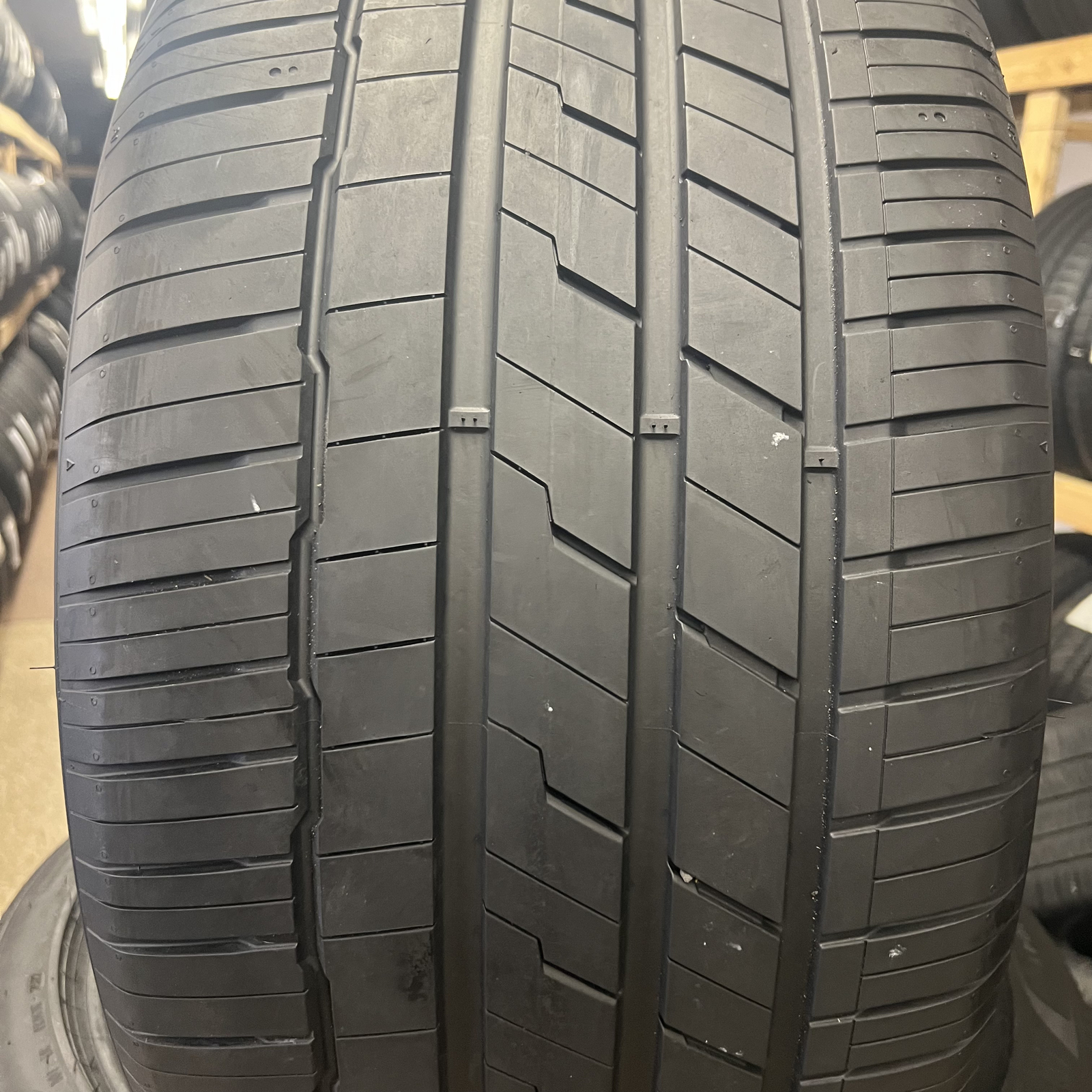 1 Tire LikeNEW Hankook Ventus S1 EVO 3 SUV HRS BMW 315/35R21 111Y