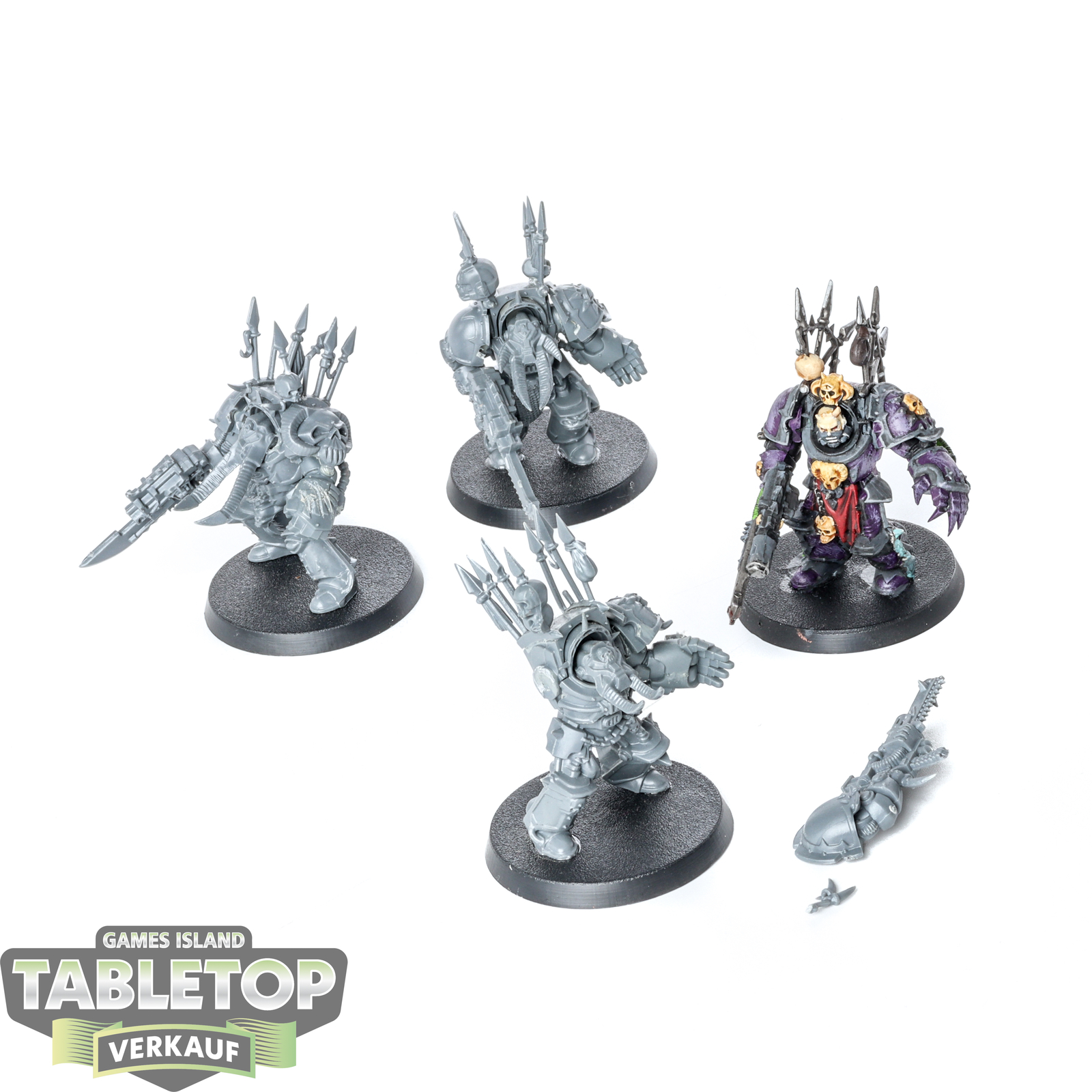 Chaos Space Marines - 4 - Chaos Terminator - teilweise bemalt