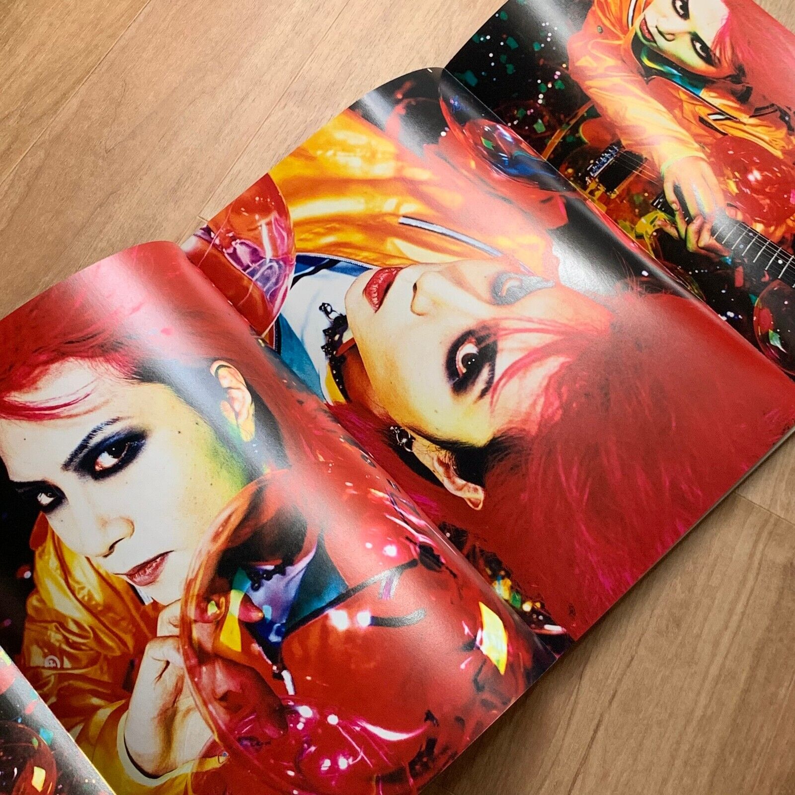 hide X Japan Guitarist Photo Book 2000 Visual Artworks 280 hide X Japan Guitarist Photo Book 2000 Visual Artworks 280