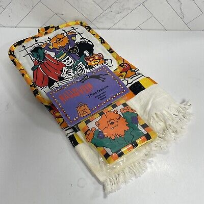 Vintage Halloween Monsters 3pc Ensamble Kitchen Towel Potholder & Magnet NEW/OS